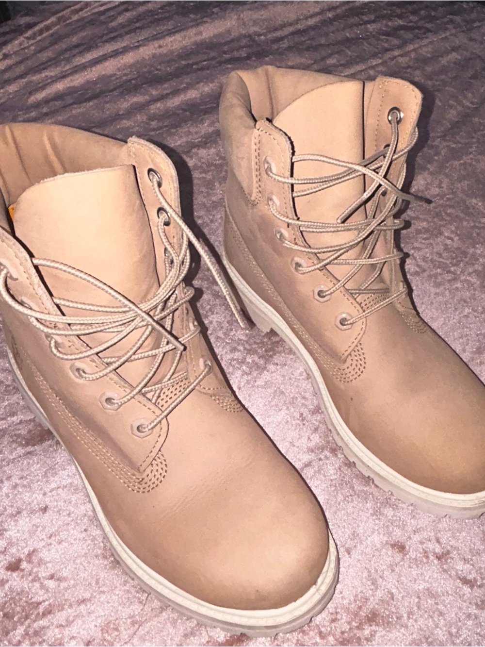 Timberland Lace-Up Tan Work Boots size 8.5 man’s